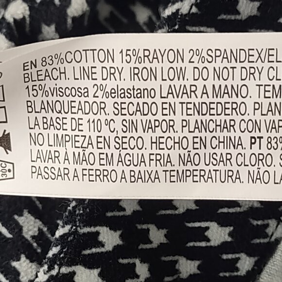 Forever 21 Cotton Blend Houndstooth Mini Skirt Button Front Pockets Black XS NWT - Picture 10 of 10